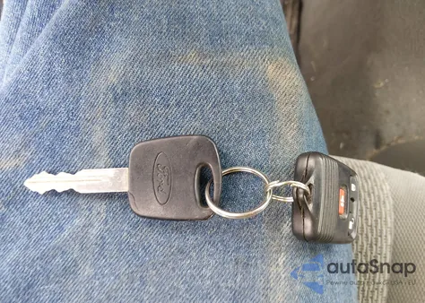 2002 Ford Excursion Xlt из США, поврежденный, VIN 1FMNU41S62EB66476